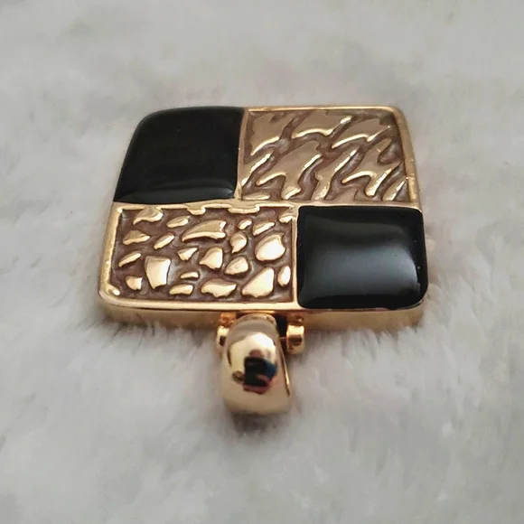 Kenneth Cole Black and Goldtone Pendant - Picture 6 of 8